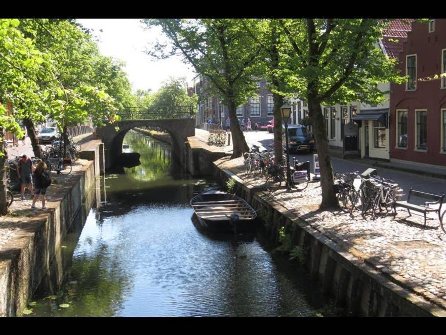 In The Old City Centre Of Edam, Unique Apartment. المظهر الخارجي الصورة